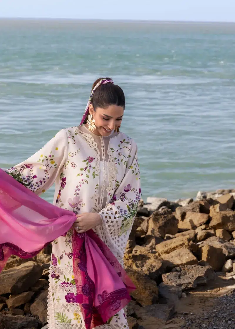 Crimson | Flow By Crimson Lawn 25 | Ivory | Unstitched | Festive wear | Bloom Bold | D4 A | 3pc set.