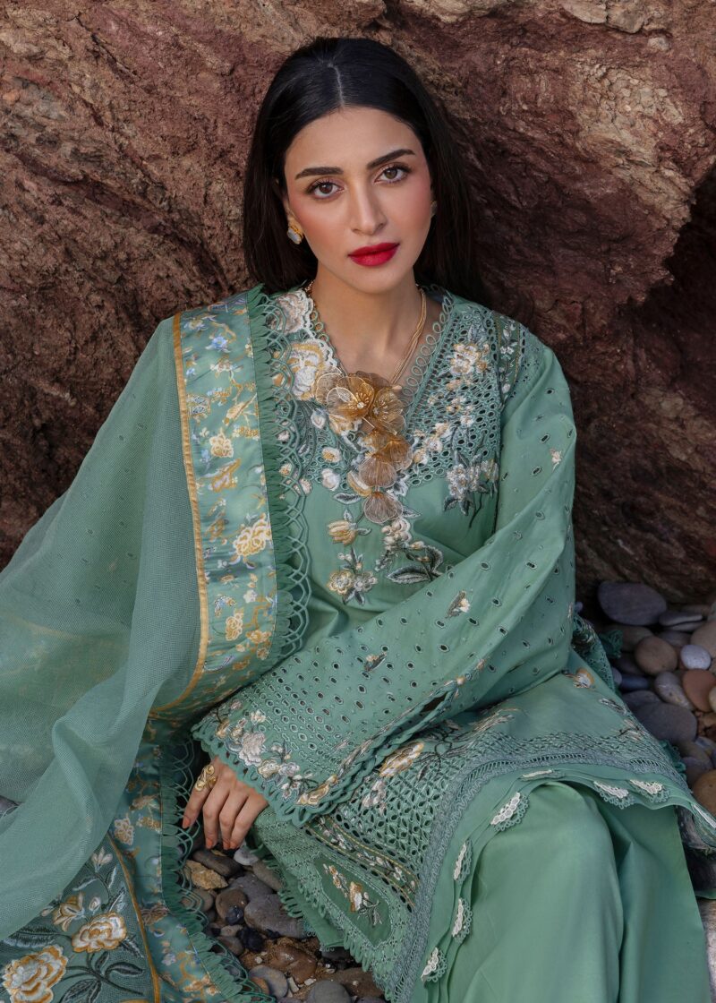 Crimson | Flow By Crimson Lawn 25 | Sage | Unstitched | Festive wear | Parsi Threads | D5 A | 3pc set.