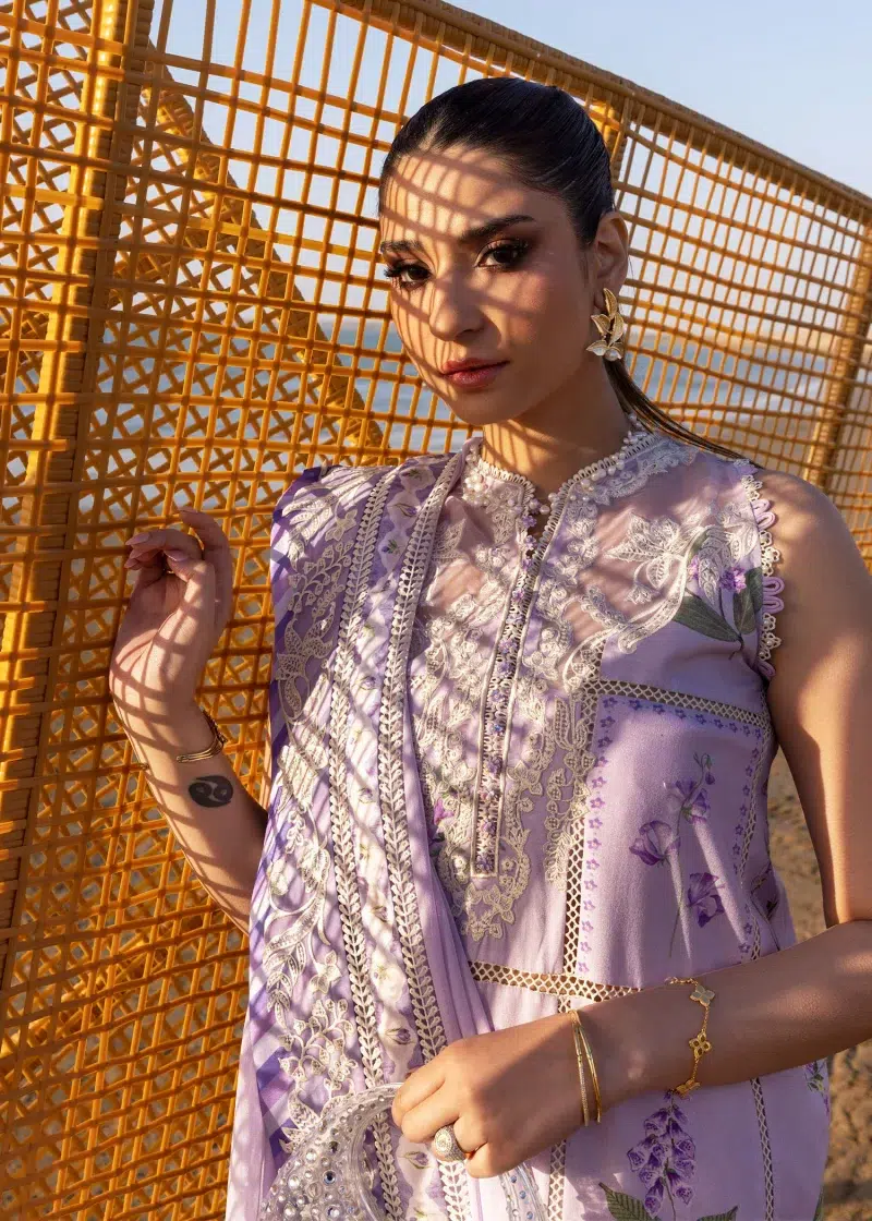 Crimson | Flow By Crimson Lawn 25 | Lavender | Unstitched | Festive wear | A Girl In The Garden | D7 A | 3pc set.