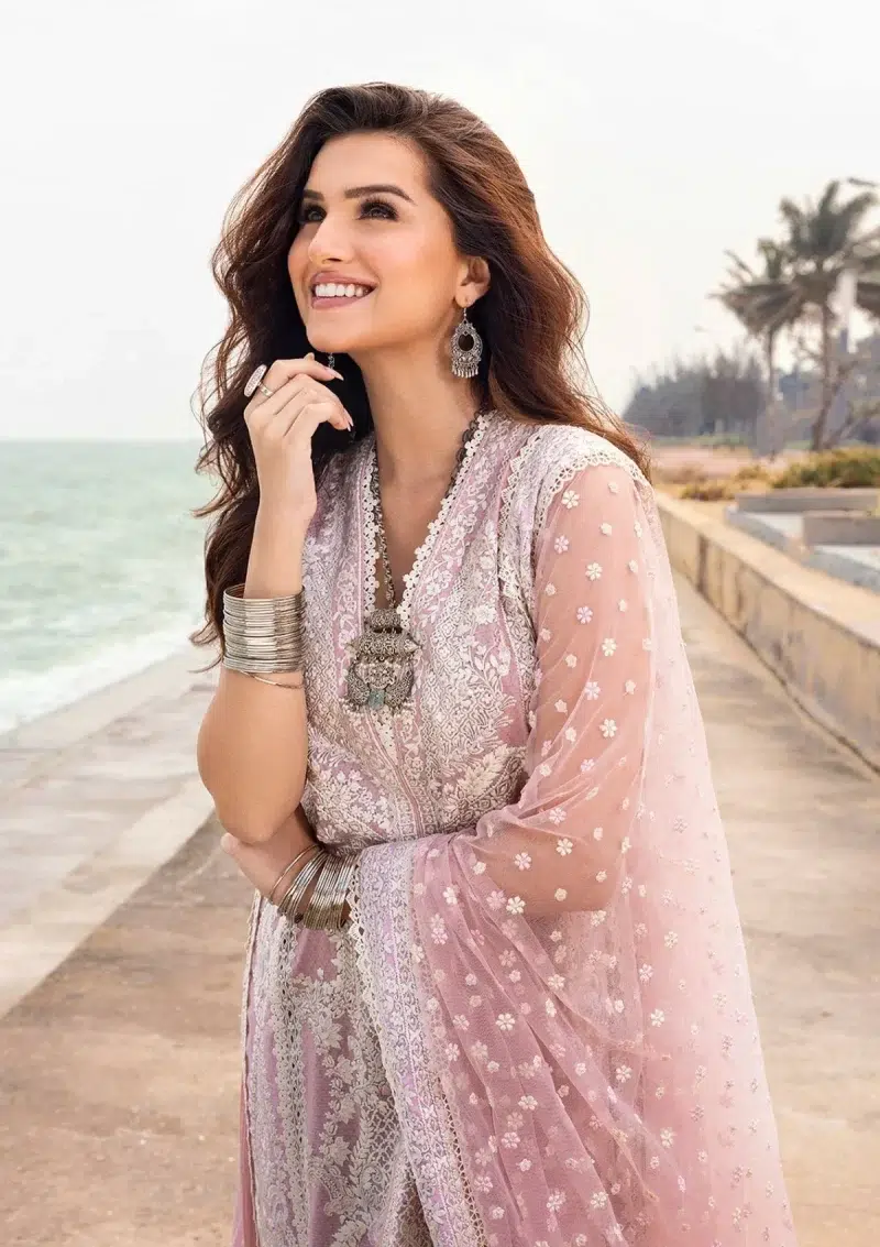 Faiza Saqlain | Noor e Chashm | Zinnia Luxury Lawn 25 | Powder Pink | Unstitched | Feastive Wear | Amaryllis - 02 | 3 pc set.