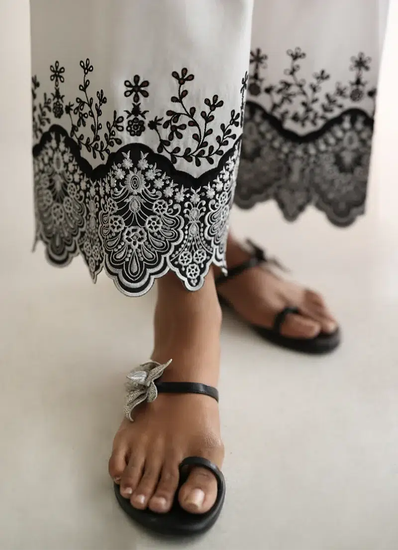 Image | Spring Pret '24 | Embroidered Izaar | Pure cotton | White | 1 pc | T-648.