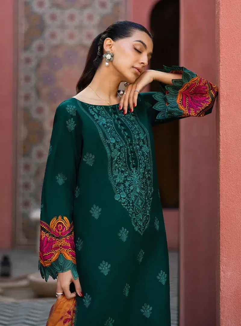 Zainab Chottani Chikankari 25 | Elegant Green | Unstitched | Festive wear| Nia - 6A | 3 pc set.