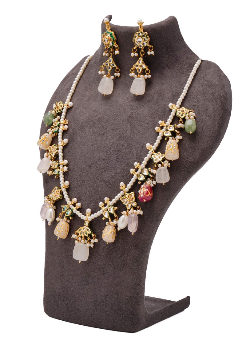 Silver Diamond Accessories| for a Perfect Blend of Style and Versatility