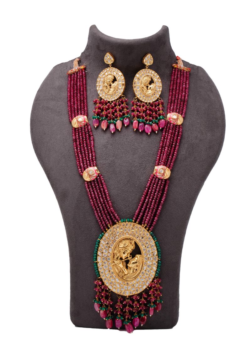 Bridal Set | Gold Metal Silver Uncut Diamond with Maroon Beads & Pink Tassel Details