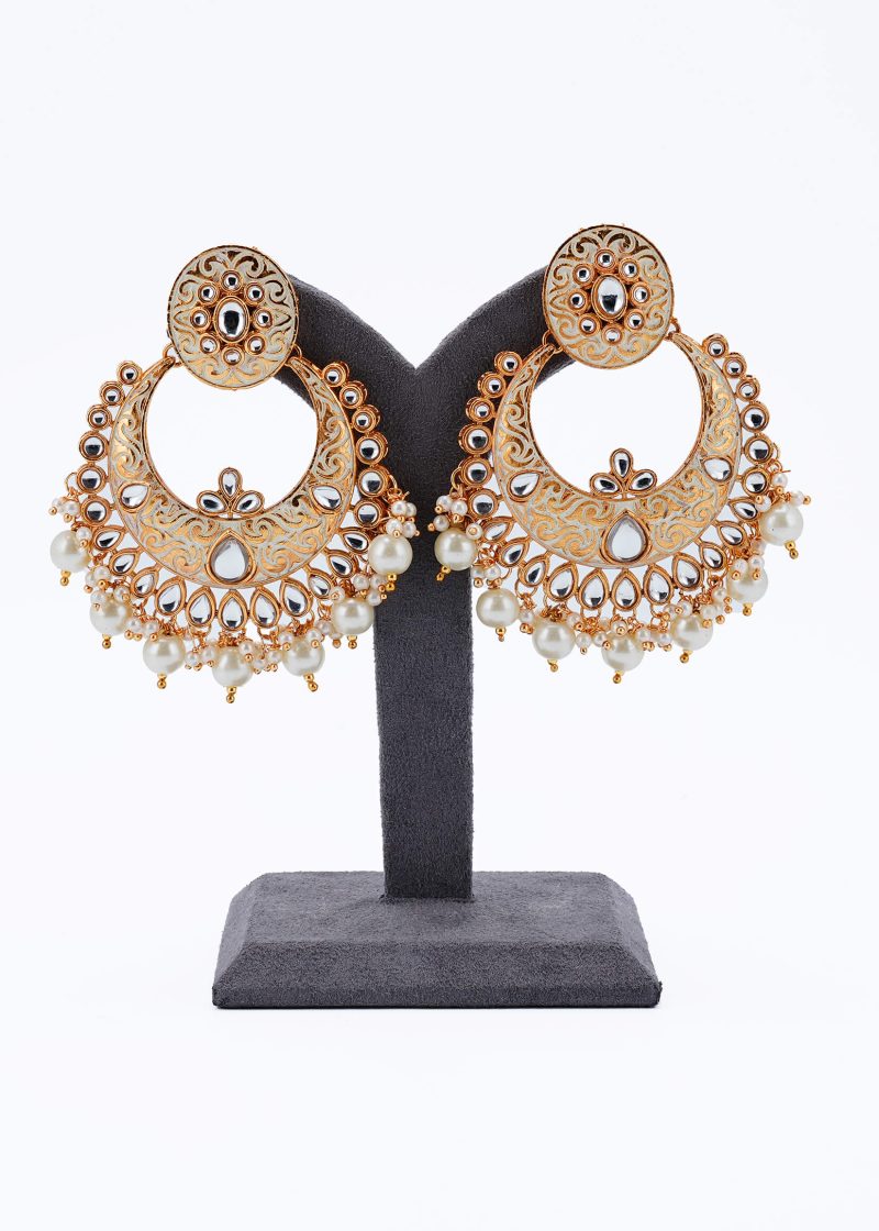 Gold and Silver Bridal Set |Off-White Lulu | Moon Design Choker | Matha Patti | Maang Tika