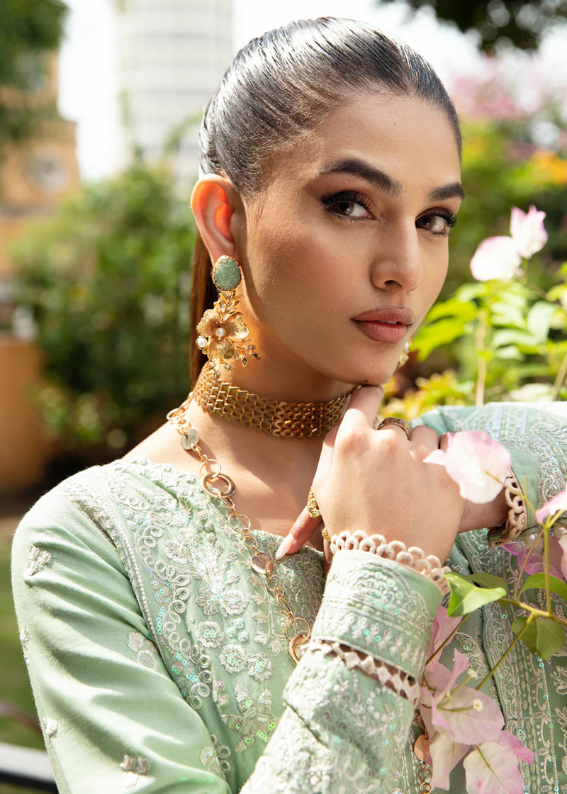 Gulaal Luxury Lawn | Green | Unstitched | Party wear | Chiffon Dupatta embroidered | DENIZ GL-LL-24V1-05